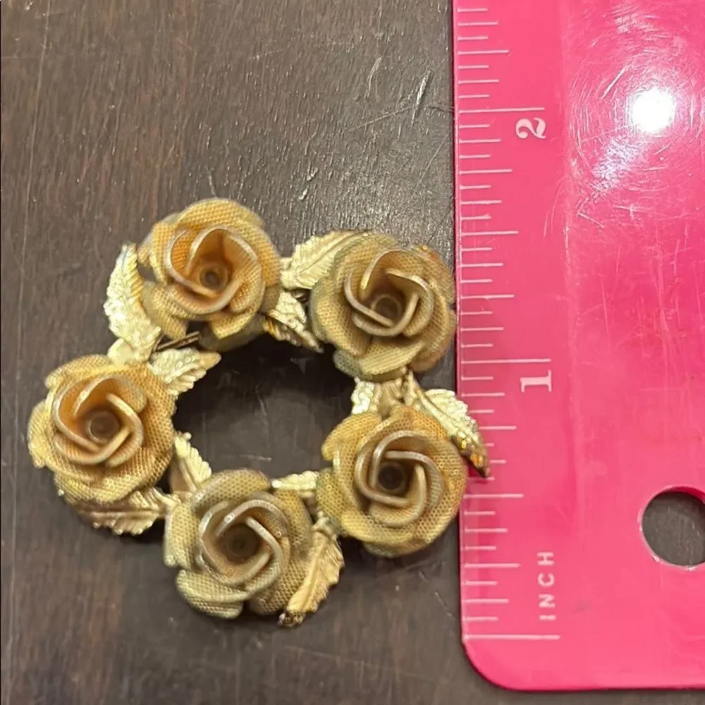 Vintage Floral Brooch with Gold Roses